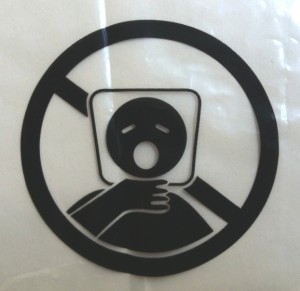 Pictorial plastic bag warning